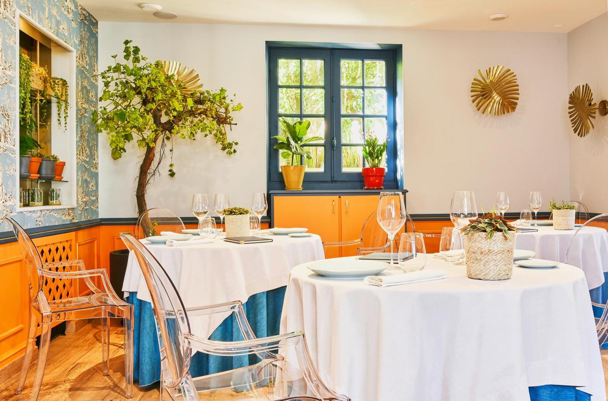 Logis Hotels Restaurant La Mere Hamard Semblancay Exterior photo