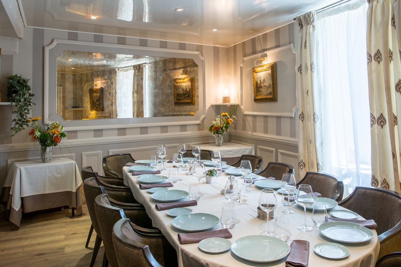 Logis Hotels Restaurant La Mere Hamard Semblancay Exterior photo